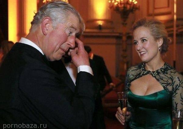 СЕКСУАЛЬНОЕ ДЕКОЛЬТЕ;)