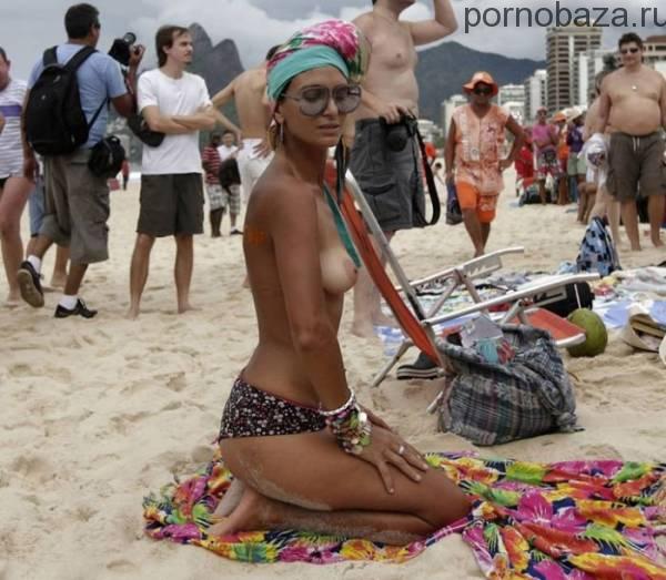 Топлес-протест в Бразилии (36 фото)