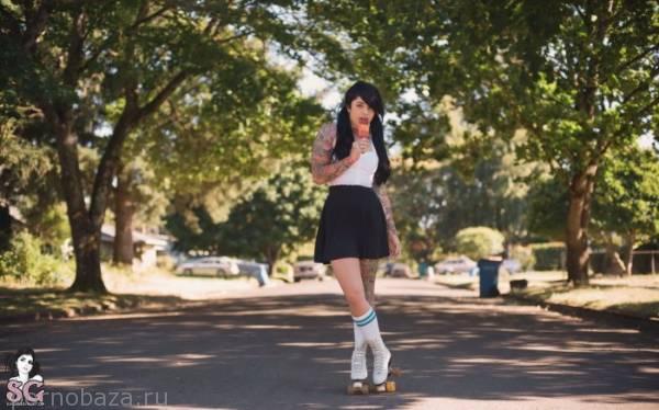 Милая девушка под псевдонимом Radeo из Suicide Girls