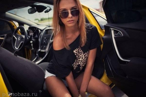 СЕКСУАЛЬНЫЕ ДЕВУШКИ И КРАСИВЫЕ АВТОМОБИЛИ