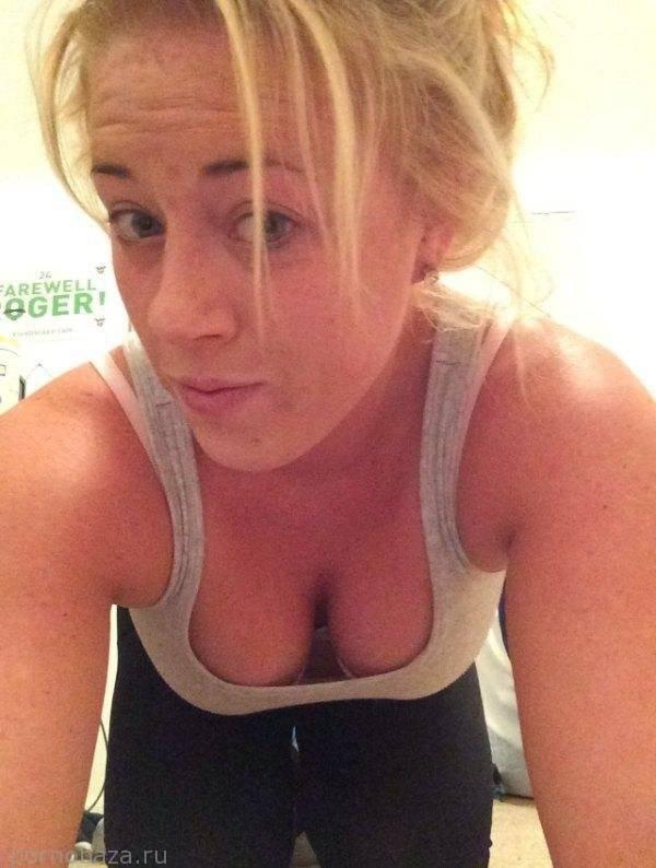 СЕКСУАЛЬНОЕ ДЕКОЛЬТЕ;)