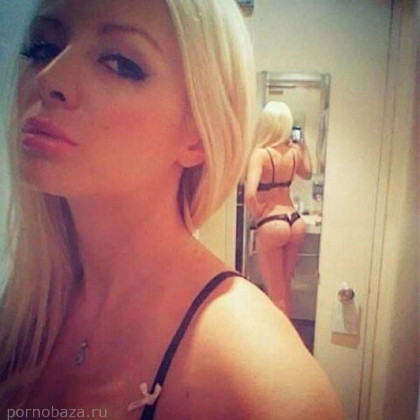 Сексуальные попки из соц сетей (43 фото)