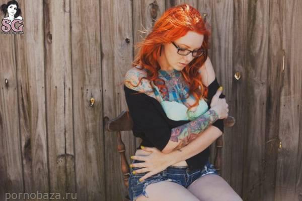 Участница проекта Suicide Girls Красотка Annasthesia