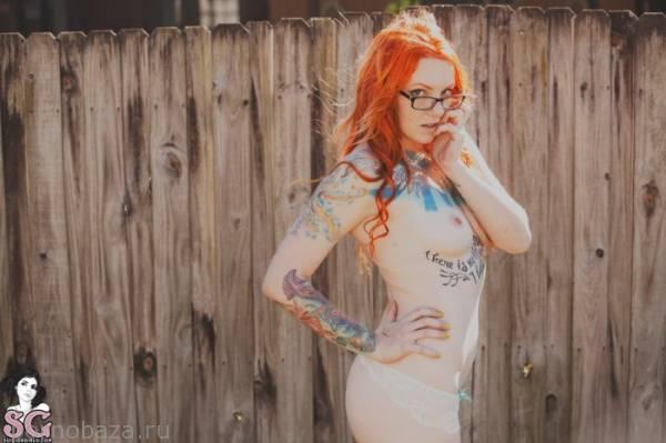 Участница проекта Suicide Girls Красотка Annasthesia