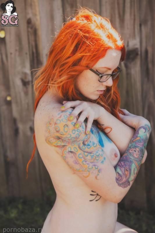 Участница проекта Suicide Girls Красотка Annasthesia