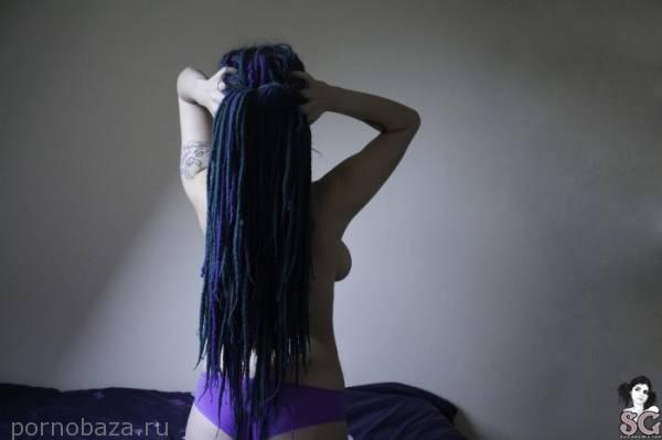 Участница проекта Suicide Girls Красотка Skye