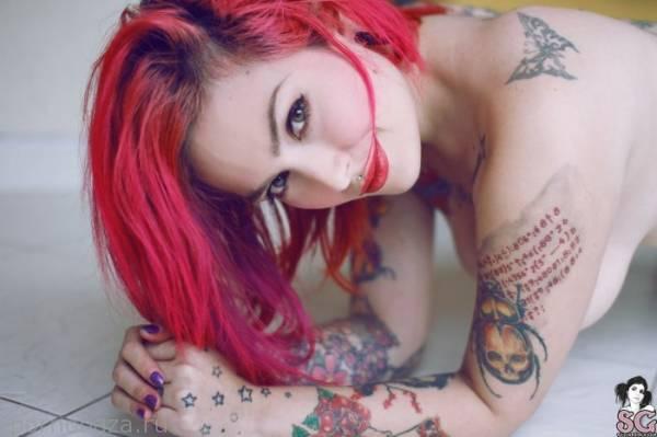 Участница проекта Suicide Girls Красотка Fernanda